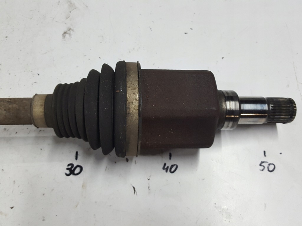 Volvo v40 2 2 12-16r 1.6 d2 привідний вал ліва перед механічна коробка передач Оригінал