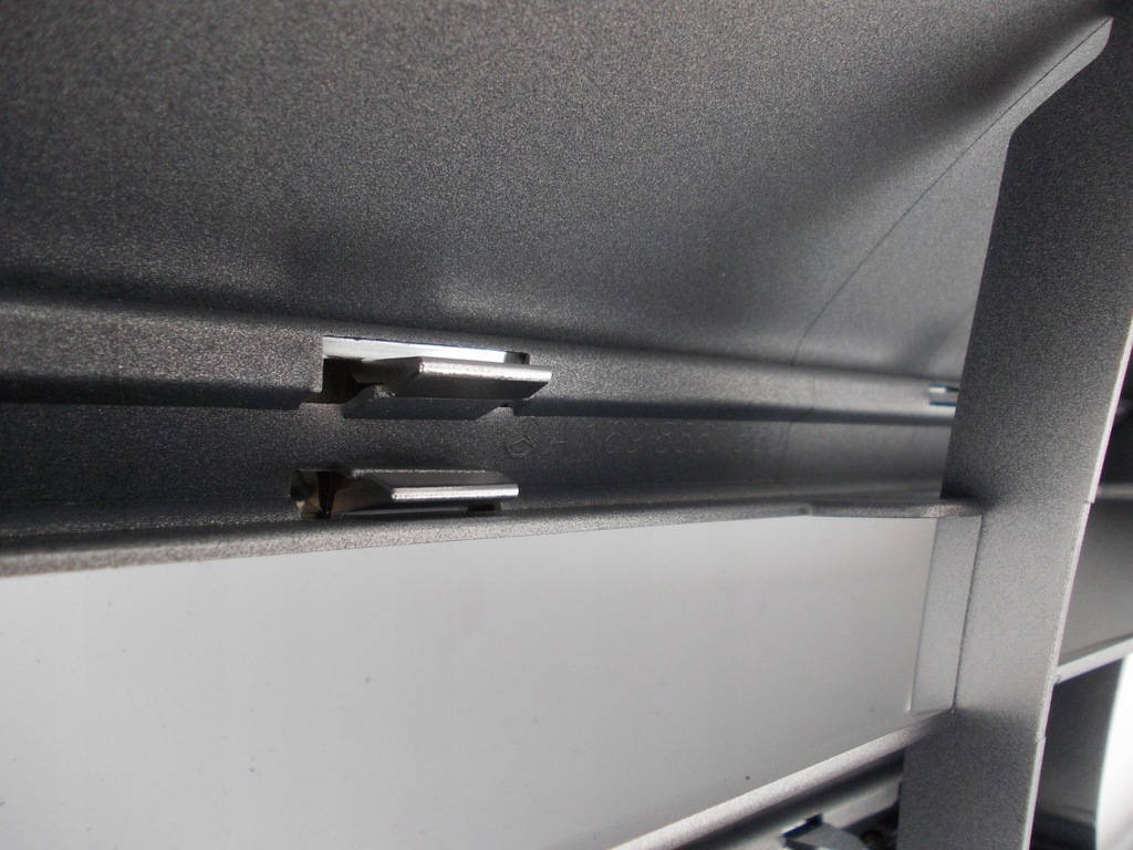 фото №11, Mercedes-benz оригінальний номер a1698881660 решітка радіатора решітка радіатора