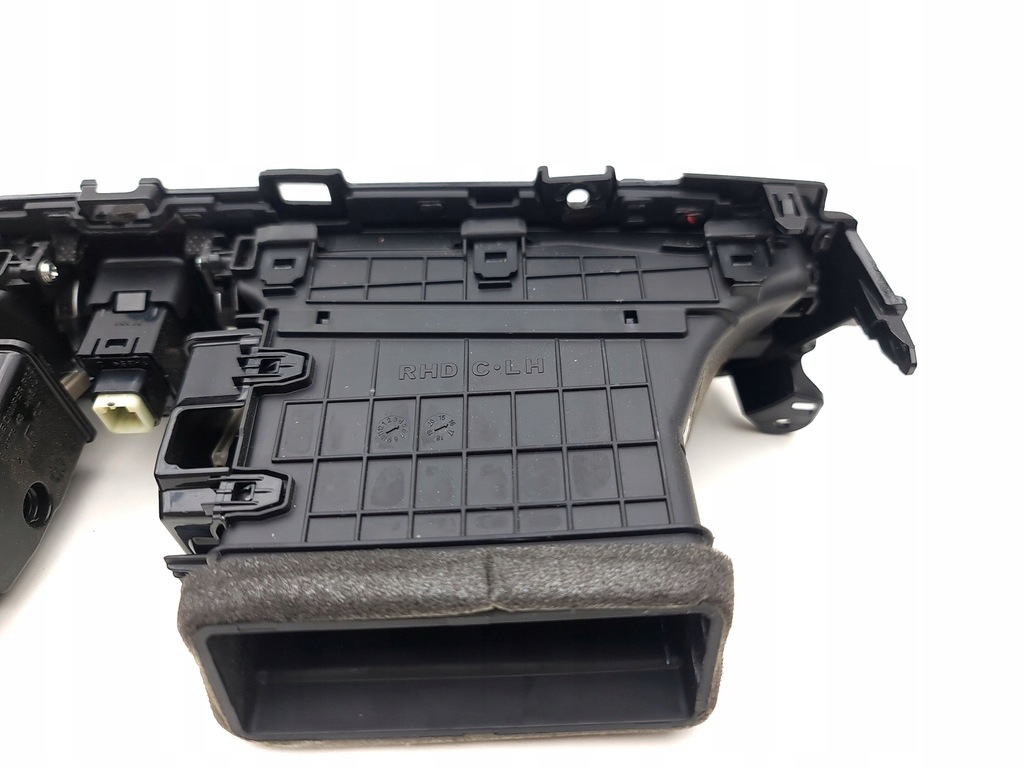 фото №10, Kia optima 2016 среднего обдув панели приборной панели