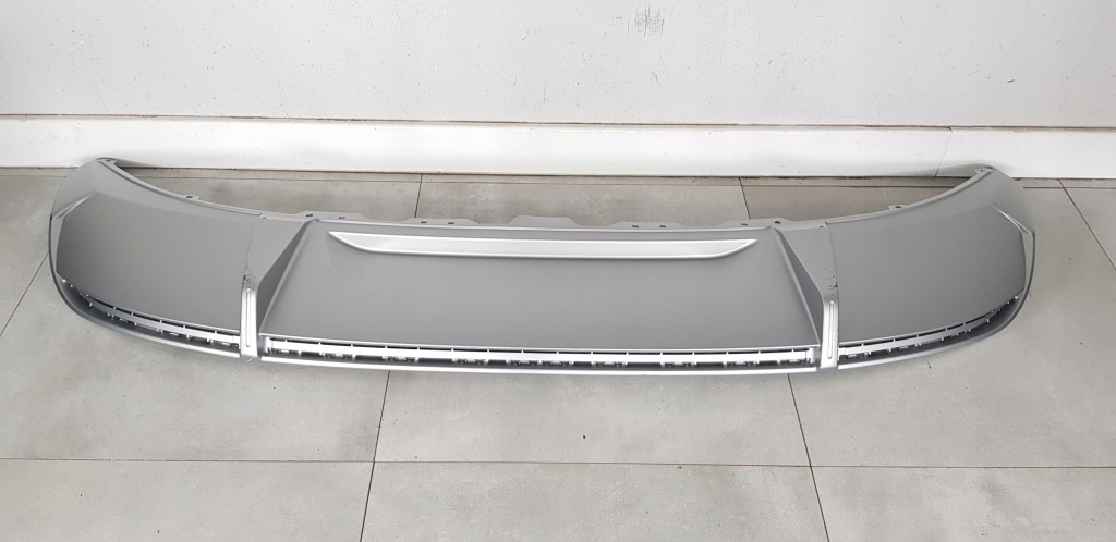 фото №8, Audi e-tron накладка спойлер бампера задня 4ke807835c