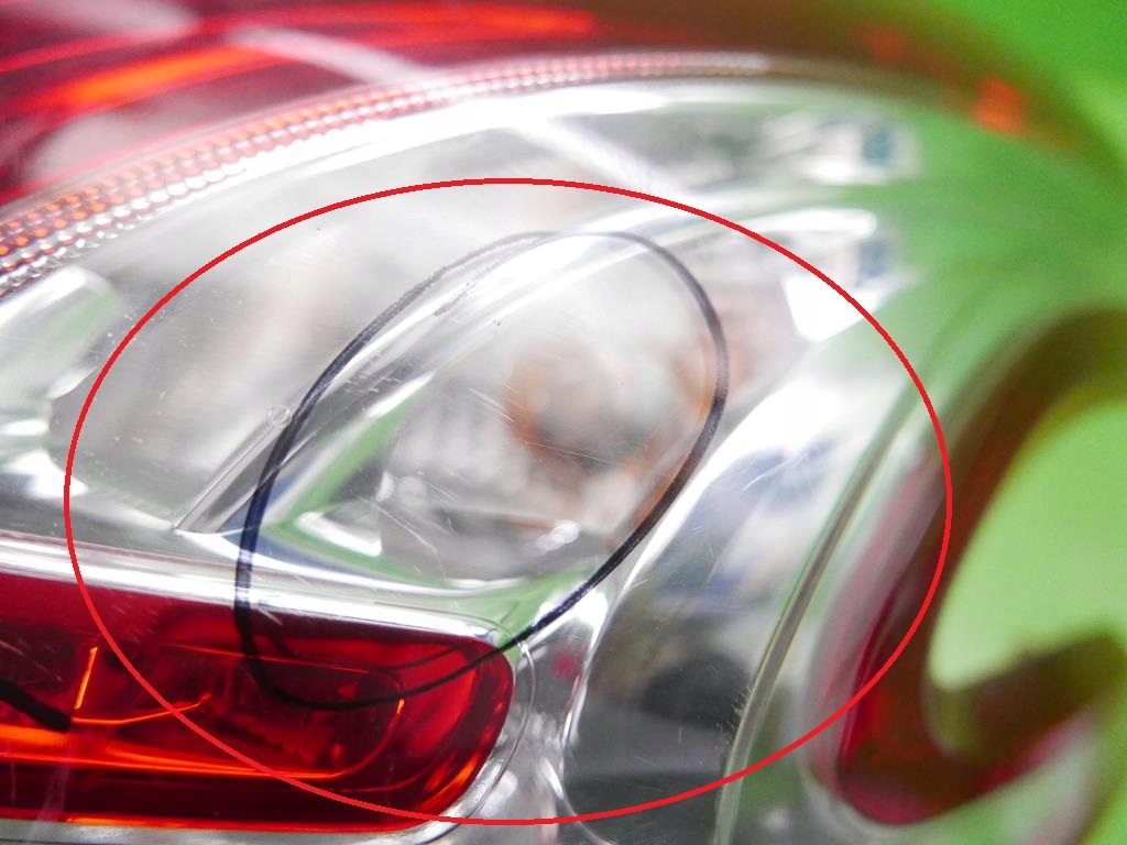 фото №13, Лампа права задня задня peugeot 208 i phi hb 12-15