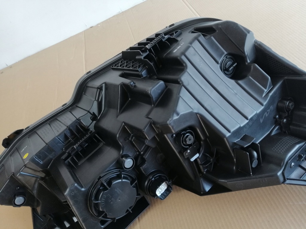 фото №11, Kia ev6 лампа перед ліва