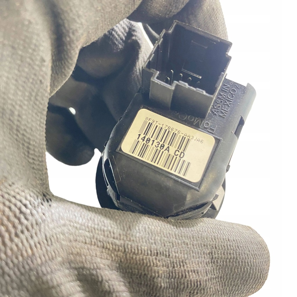 фото №7, Ford mustang v 2014 панели управление, переключатели