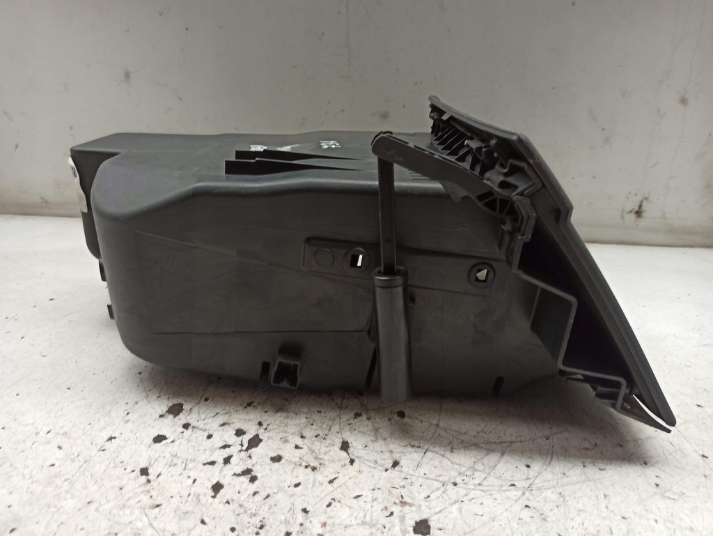 фото №7, Ford mondeo mk4 eu бардачок пасажира 7s71-a06010 0654900301