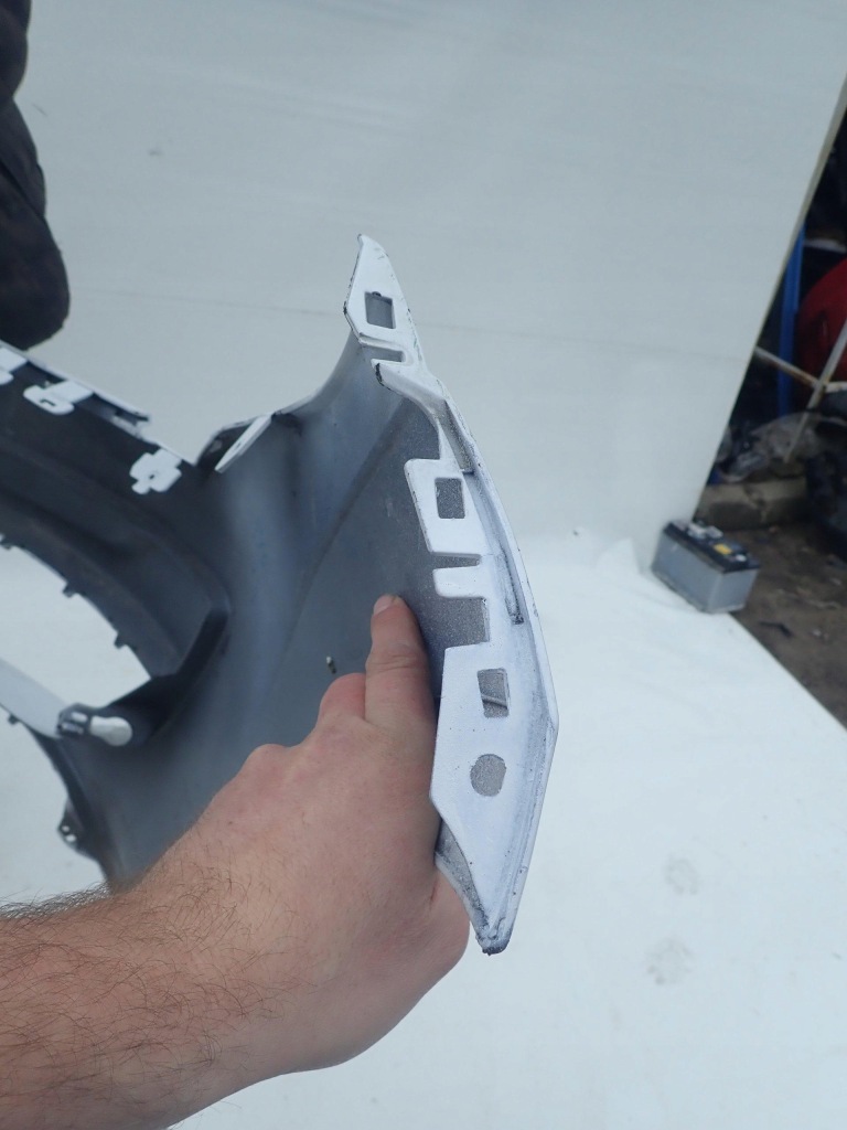 Renault megane 3 3 rs рестайлинг  13-15 бампер перед Недорого