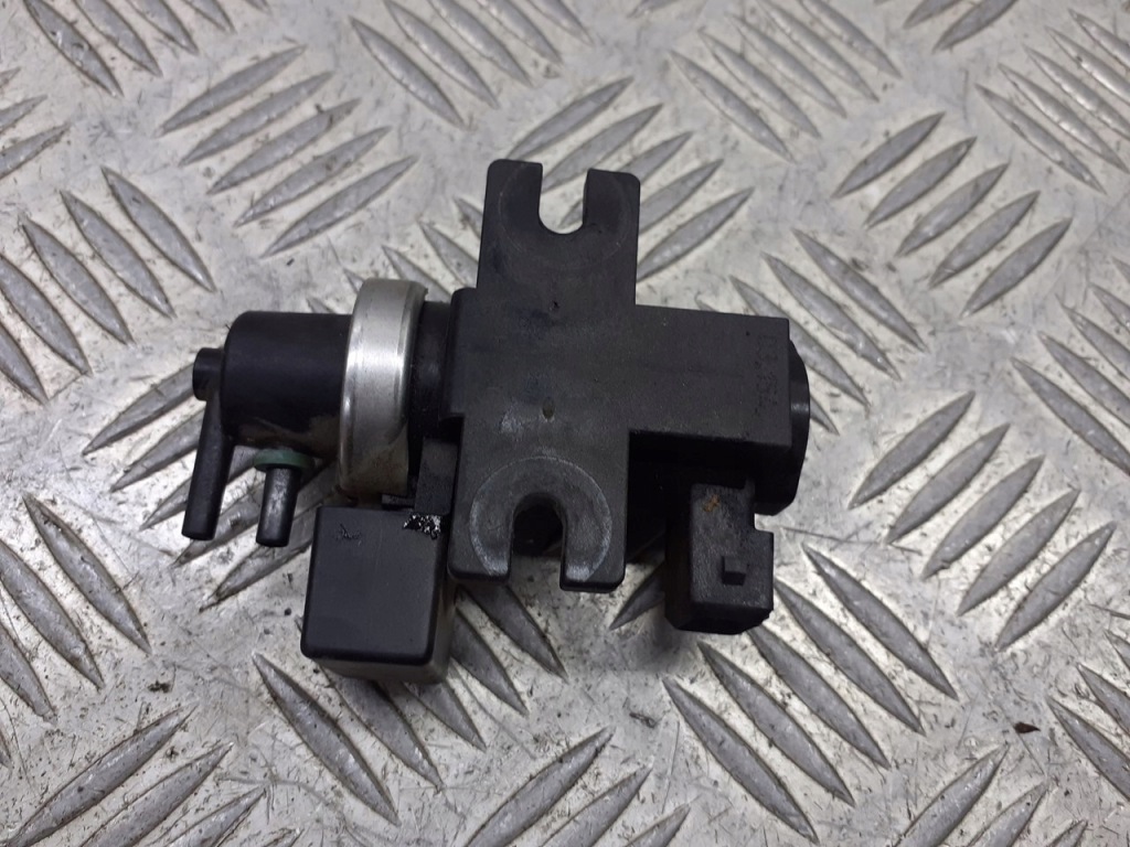 Купити Клапан вакууму bmw e46 318d 2.0d 72279600