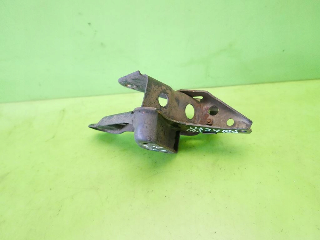 фото №8, Кронштейн кронштейн коробки передач nissan primera i p10