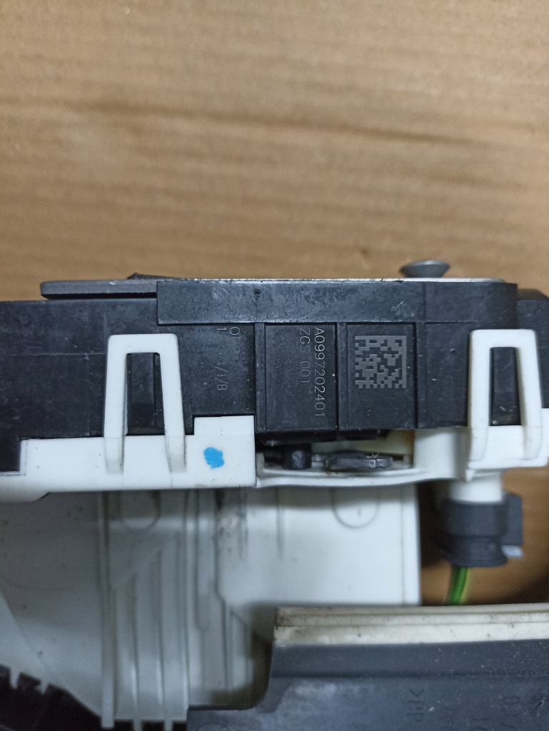 Механізм підйомник скло замок правий перед mercedes w117 cla 45 amg Недорого