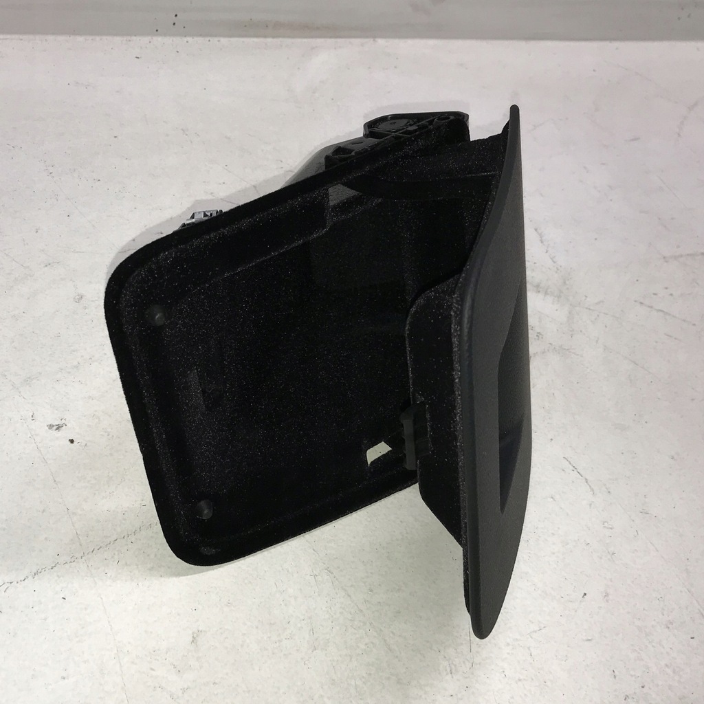 фото №2, Alfa romeo giulia бардачок консолі панелі