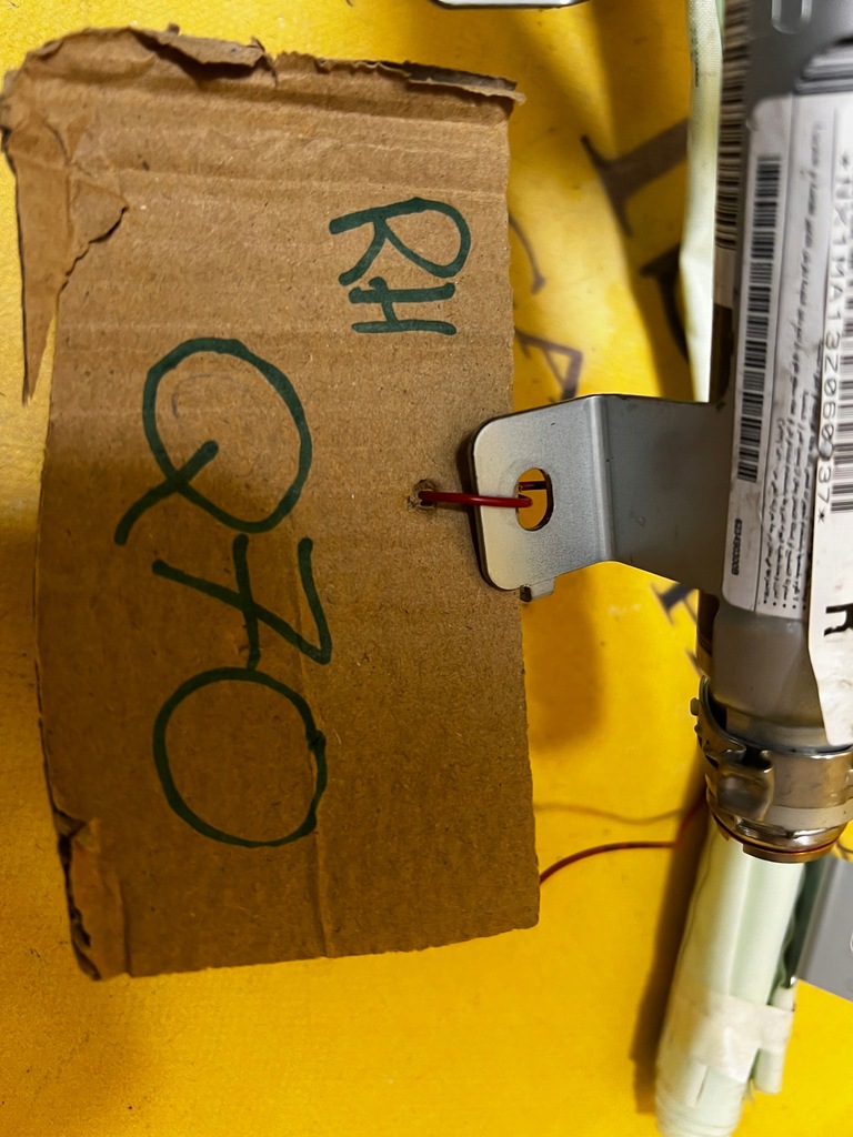 фото №9, Шторка безопасности подушка безопасности правая infiniti q70 m m30d m35h m37