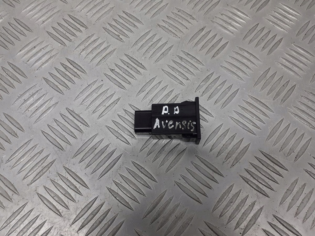 фото №3, Кнопка кришка заливної пального toyota avensis t25