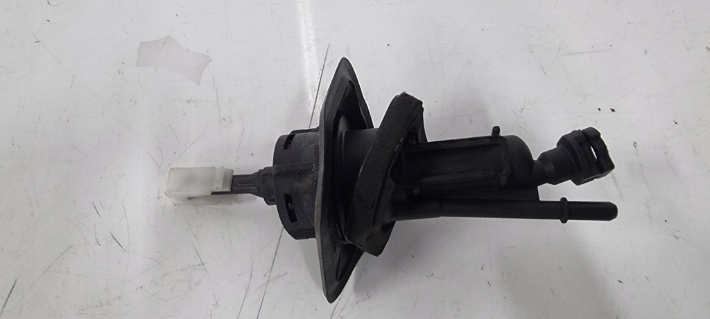 фото №1, Помпа сцепления mazda 3 bk 1.4 16v
