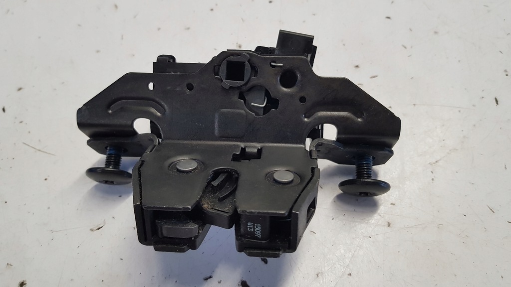 фото №9, Замок крышки багажника opel zafira c