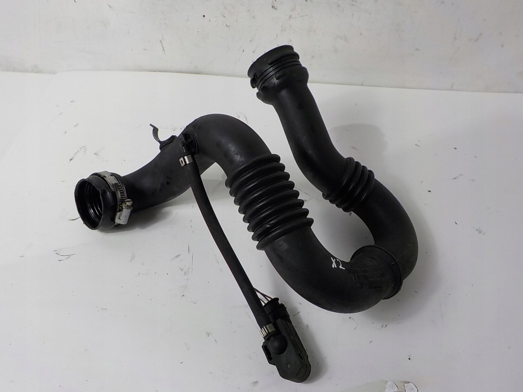 фото №1, Renault trafic ii vivaro 2.0 dci труба шланг інтеркулер