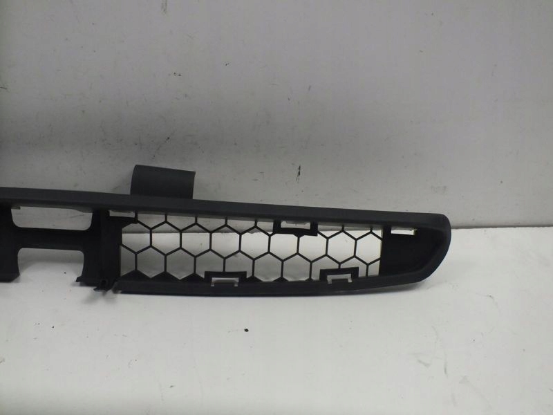 Clio 2 решітка решітка  решітка радіатора бампера оригінал Київ