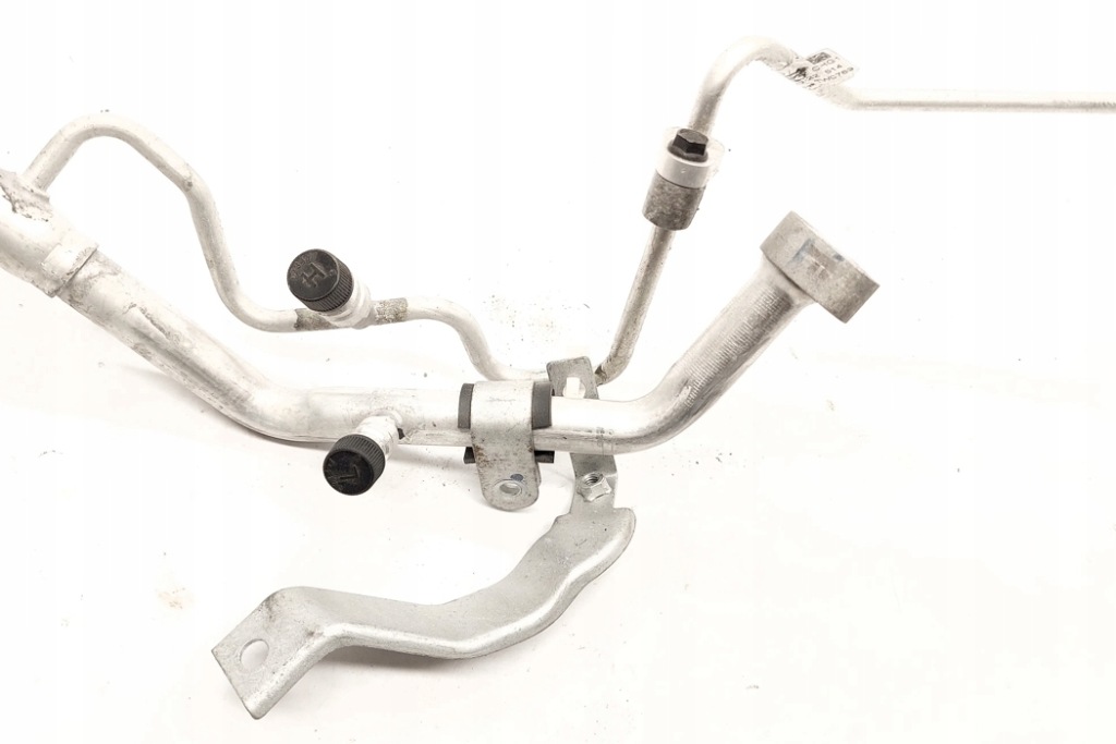 фото №8, Трубки кондиционера nissan qashqai iii j12 924416ub0a 1.3l hybrid 103kw