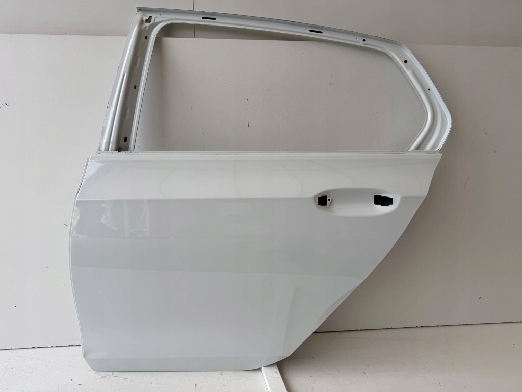 Купити Vw golf viii 5h4 дверей ліве задні hb 5h4833311 g