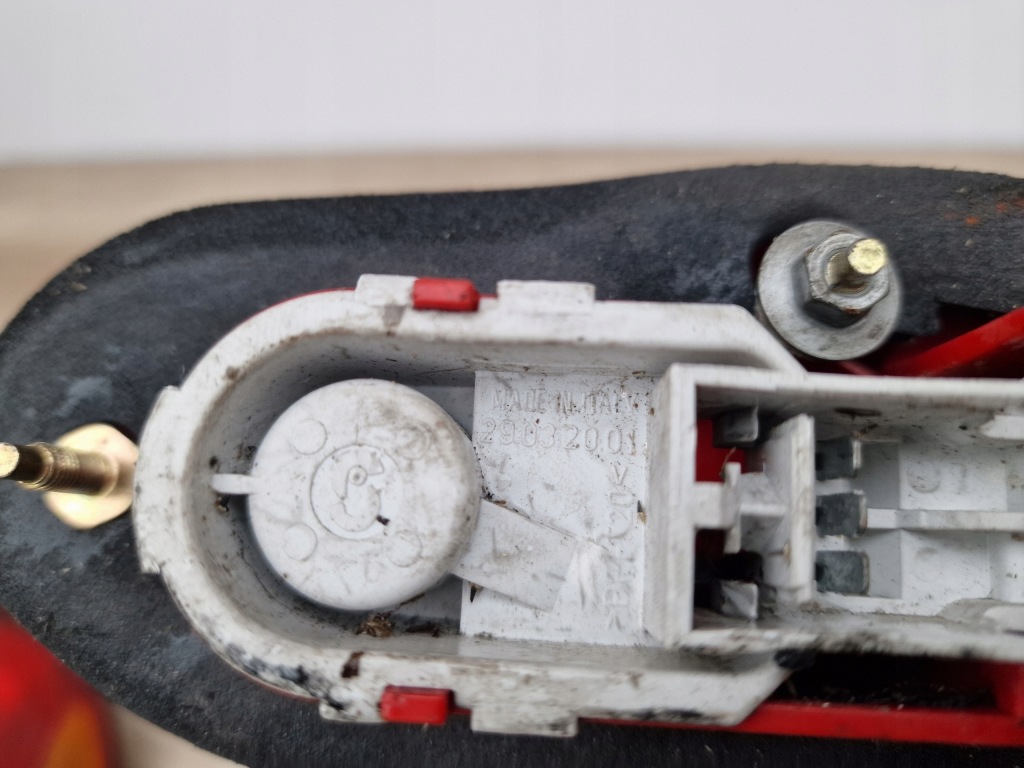 Alfa romeo 156 левая лампа w крышка задний  + вкладыш Оригинал