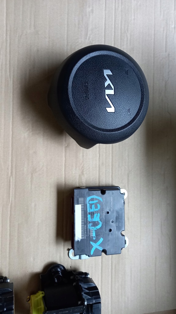 фото №6, Xceed x ceed консоль панель приладів приладова pulpit подушка подушка безпеки ремені датчик