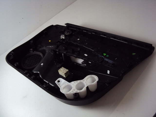 фото №7, Оббивка двері лівий перед peugeot 2008 ii