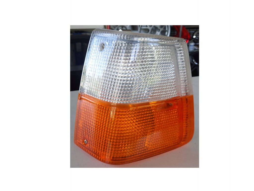 фото №1, Поворотник volvo 240 oryg