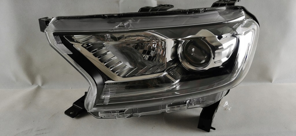 фото №1, Ford ranger 2015- відбивач лівий лінза лампа