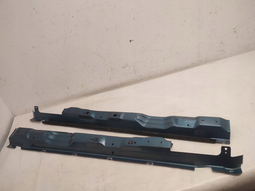 фото №1, Jumpy ii направляющая дверь раздвижных правая левая