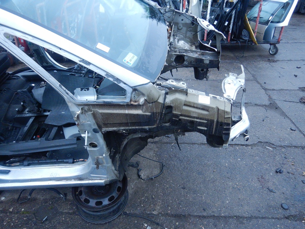 фото №1, Opel meriva a 02- четверть перед правая лонжерон