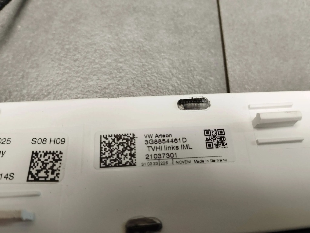 фото №4, Vw arteon r накладки декоры декоративные led карбон