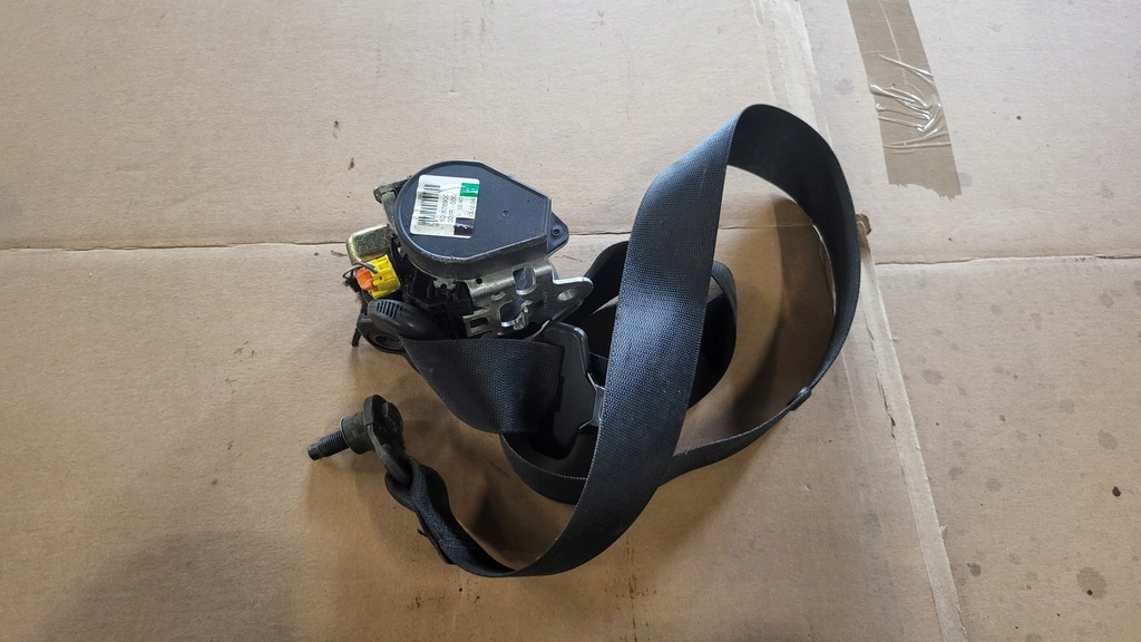 фото №1, A klasa w169 pas безопасности правый передний a1698603485