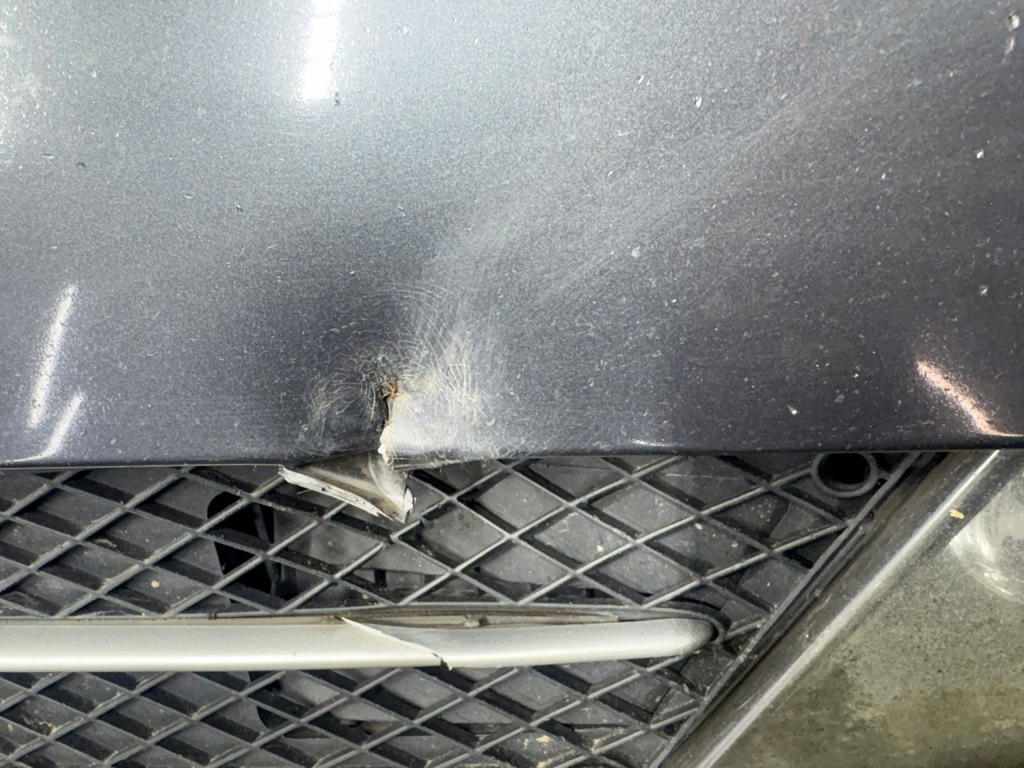 Купить Бампер ксенон pdc bmw e60 e61 a68/7 platingrau