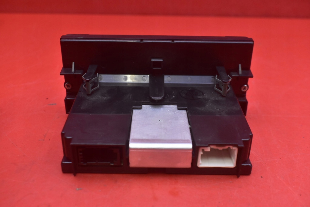 фото №4, Дисплей радио 30797719 volvo s40 2 ii 04-07