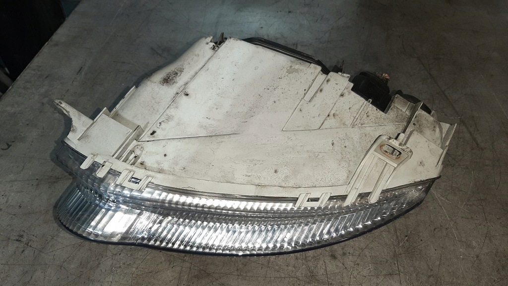 фото №7, Лампа правая перед alfa romeo 147