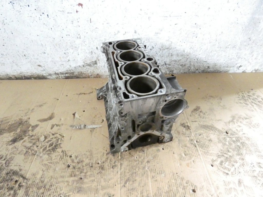 фото №9, Блок двигателя 06b103019af audi a3 8p 1.6 8v bgu 03-05