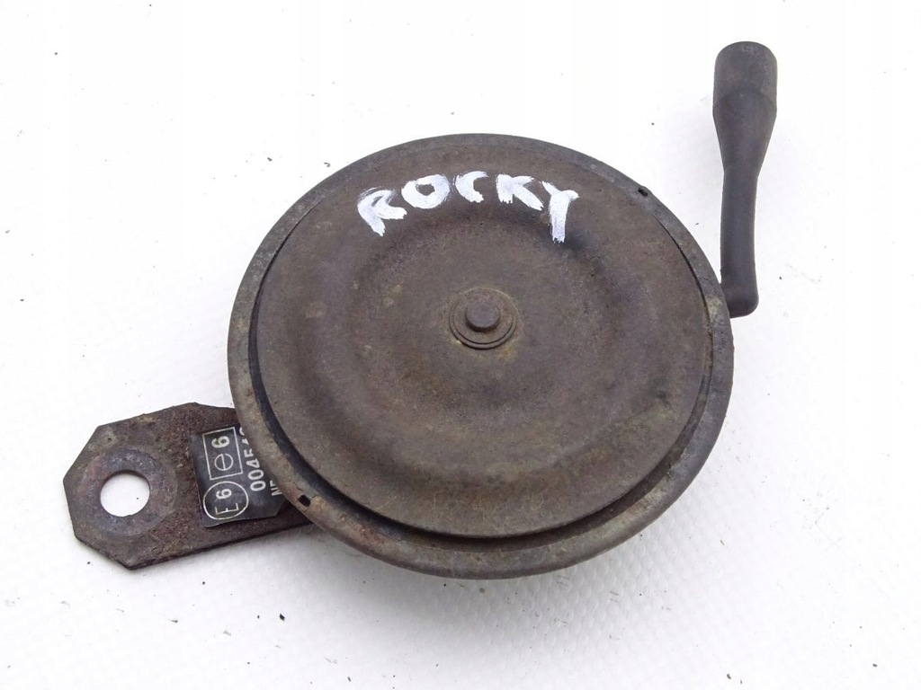 фото №1, Daihatsu rocky 93-01 клаксон сигнал