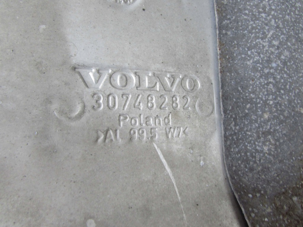 Volvo v70 3 awd xc70 2.4 d5 06-16 bak бак топливной  31274179 с Разборки