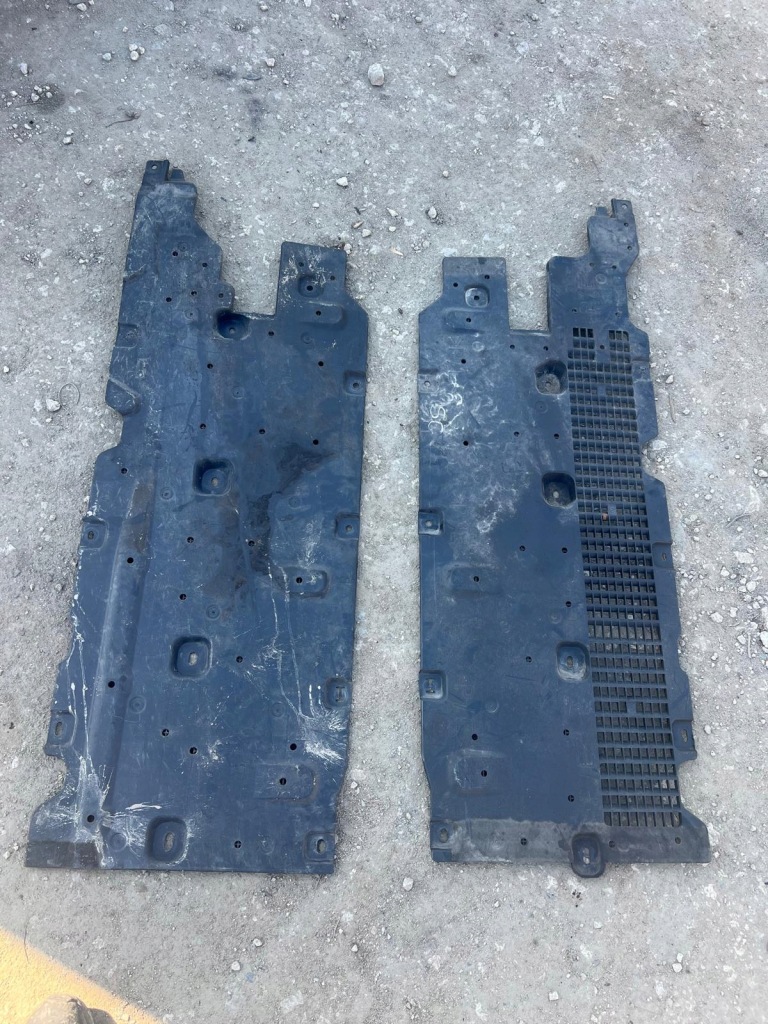 Купити Scenic iv підлога накладка підвіска права