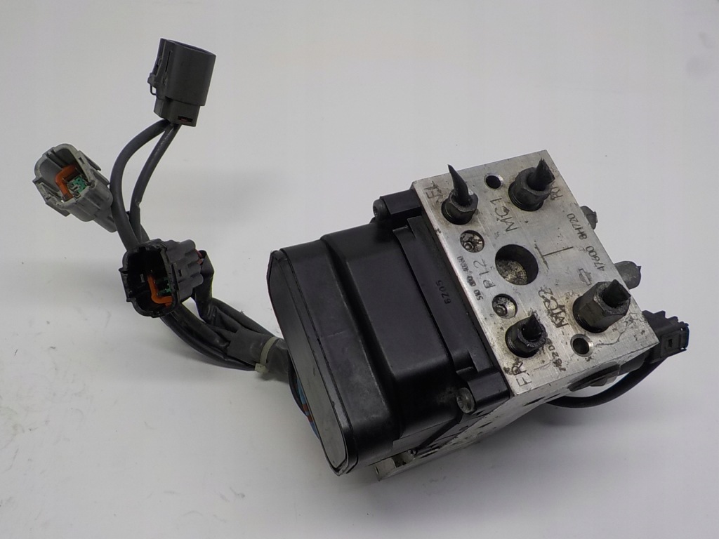 фото №1, Nissan x-trail t30 насос abs 476008h720