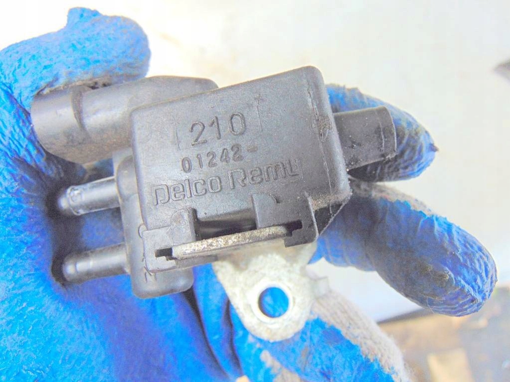 фото №9, Chevrolet evanda 2.0 131km датчик вакууму