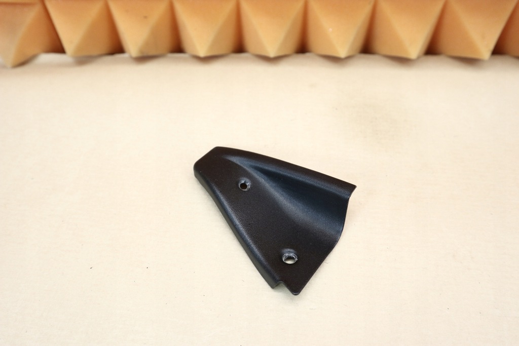 фото №1, Mercedes slk 171 r171 защита накладка правая крыла задняя