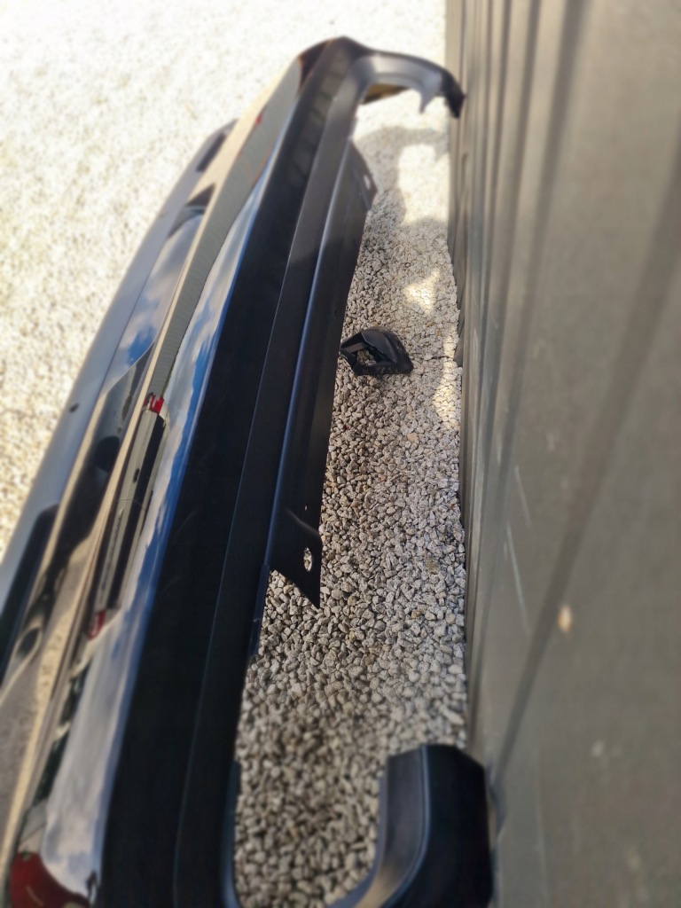 Dodge challenger 2015 2016 17 18 19 бампер задний задний задний задний оригинальный в Украине