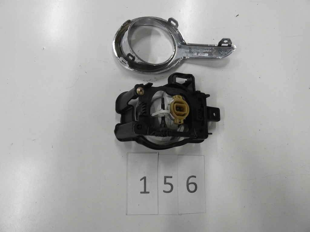 фото №6, Протитуманна фара, хром, корзина peugeot 208 przed lift 156.