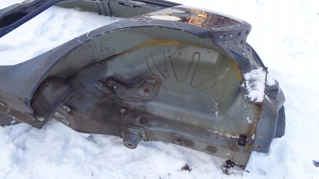 Крыло  четверть lancia ypsilon 2 2 5d 2012- левая задняя Киев