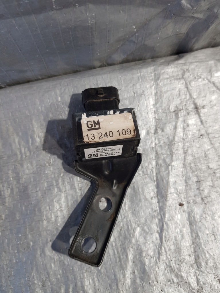 фото №1, Датчик датчик ids 13240109 opel insignia
