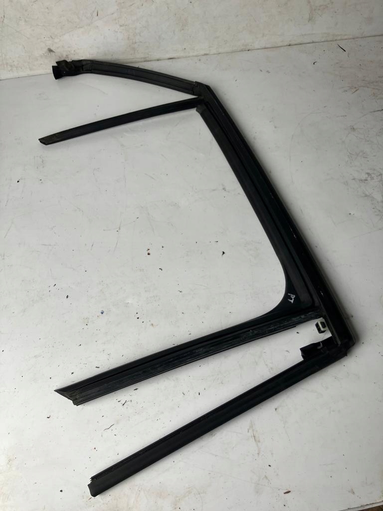 фото №1, Рамка прокладка двері corsa f правий задня