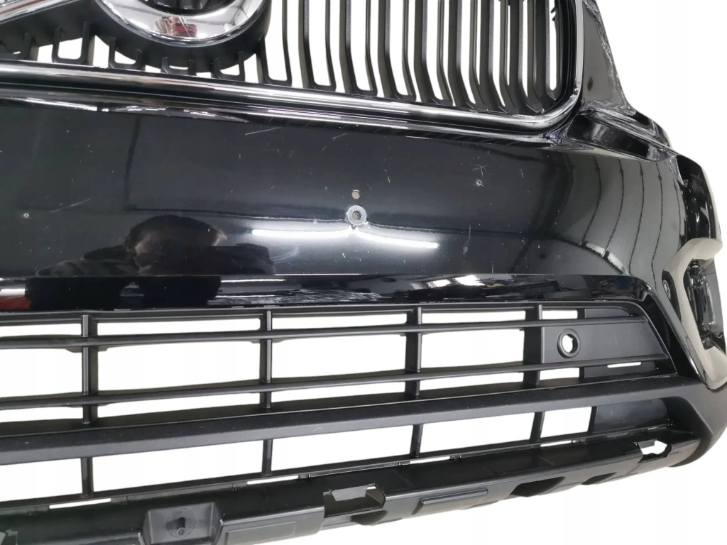 Бампер, решётка радиатора, решётка радиатора, решётка средняя volvo xc-40 13. Цена