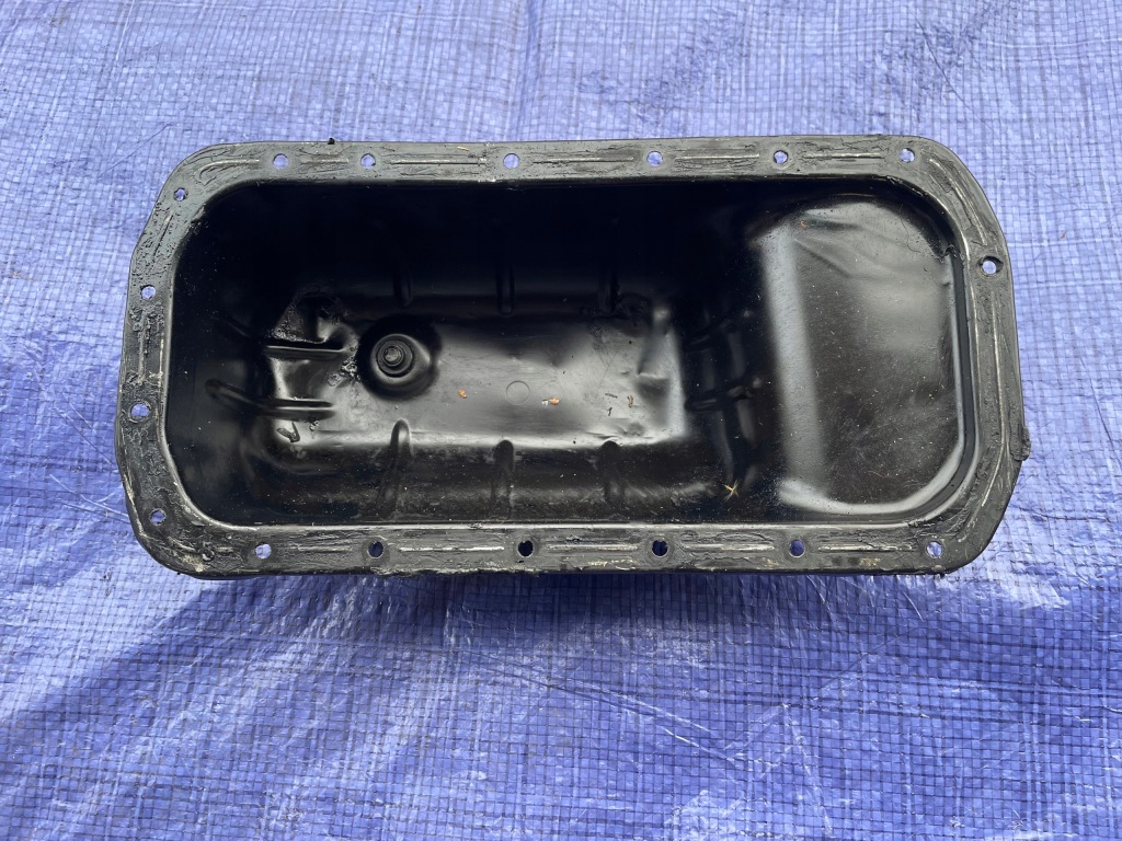 фото №1, Peugeot 308 t9 піддон масляна 1.6 ehdi