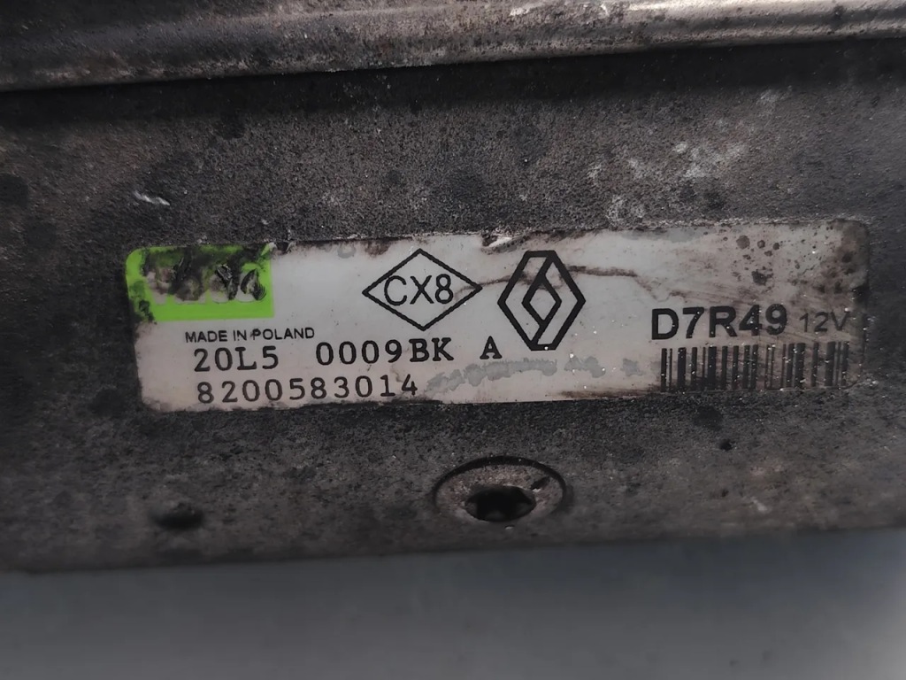 Renault megane стартер 1.9 dci дизель 96kw 131 hp 8200583014 2005 с Разборки