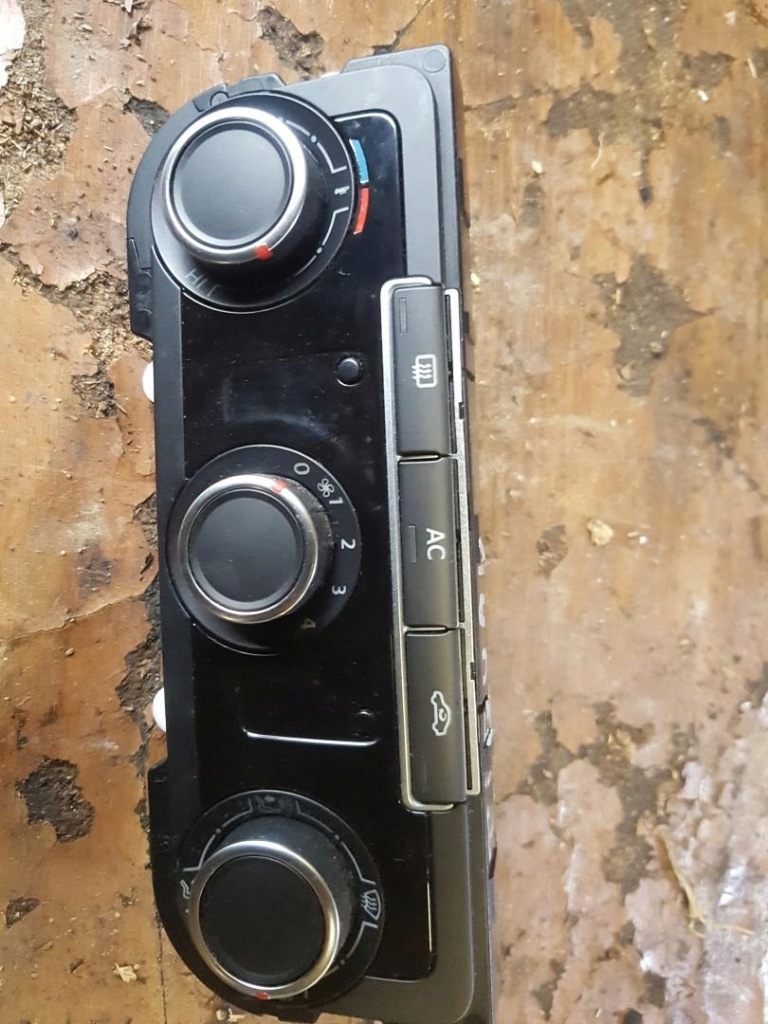 фото №1, Панель кондиционера vw tiguan i 5hb009751