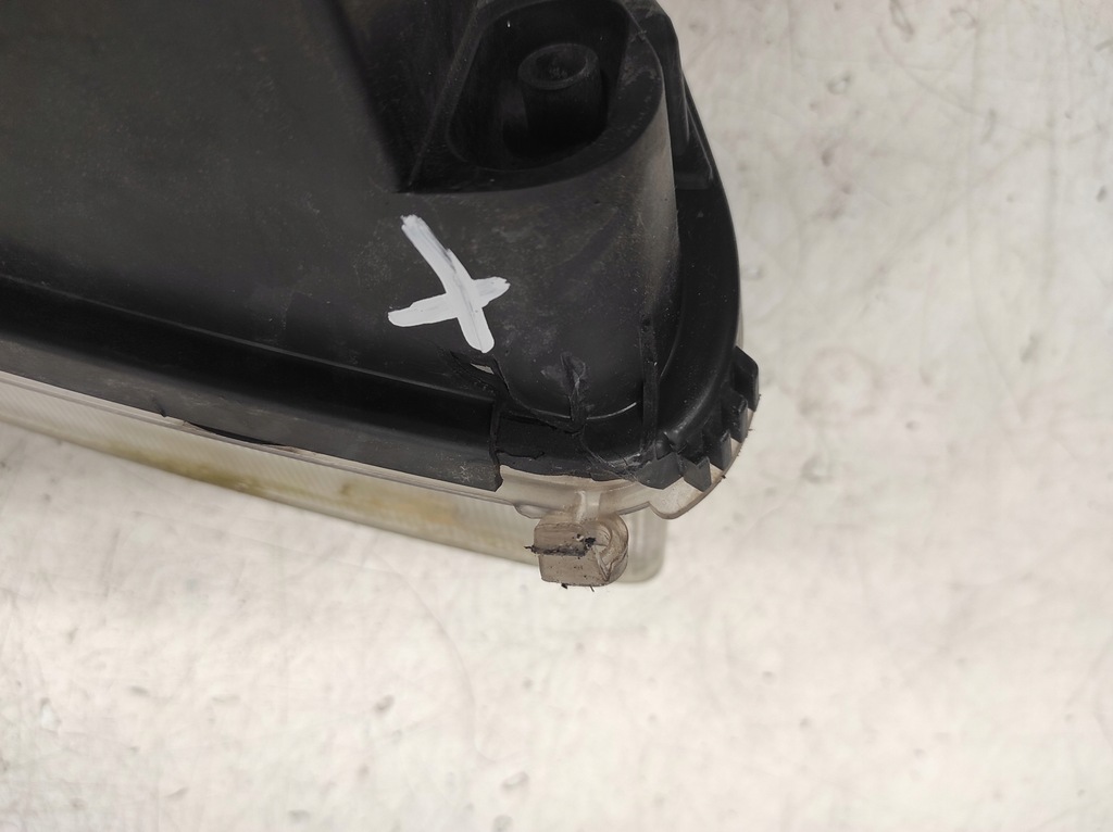 фото №8, Ford c-max mk1 03-06 лампа левая перед